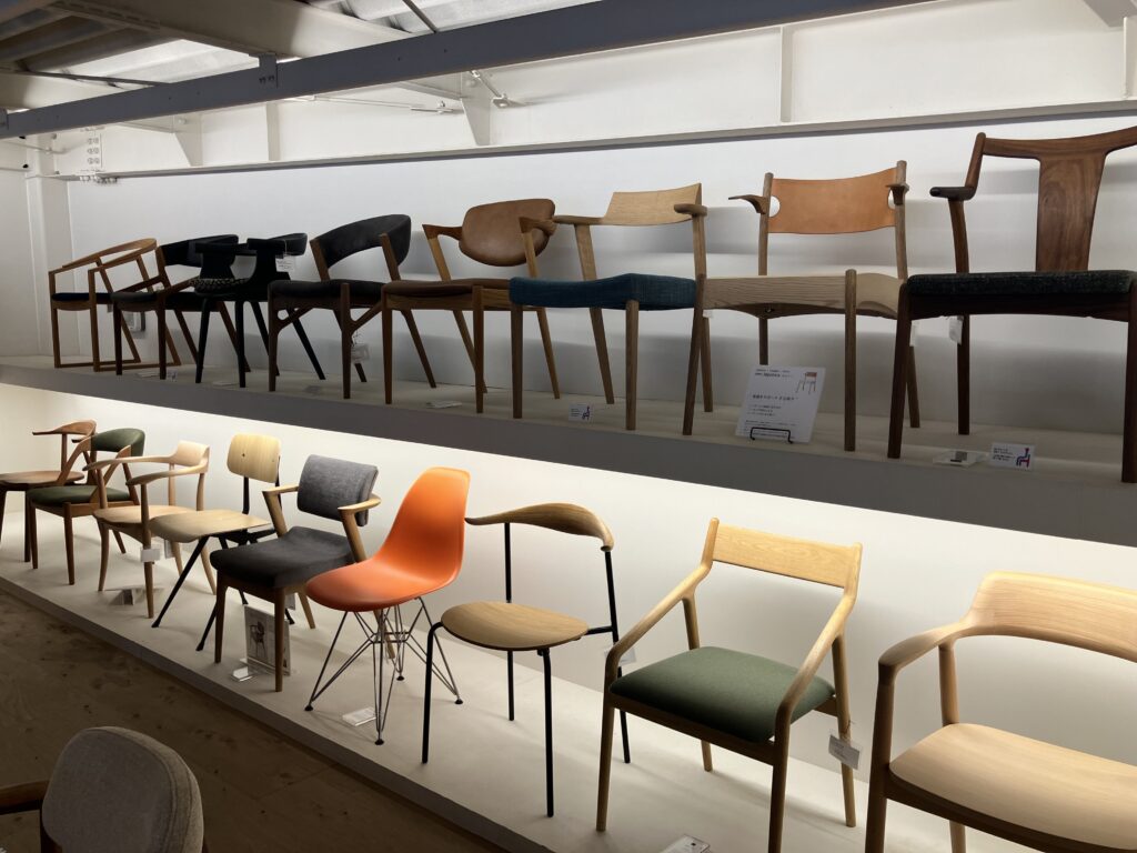 いすのおはなし