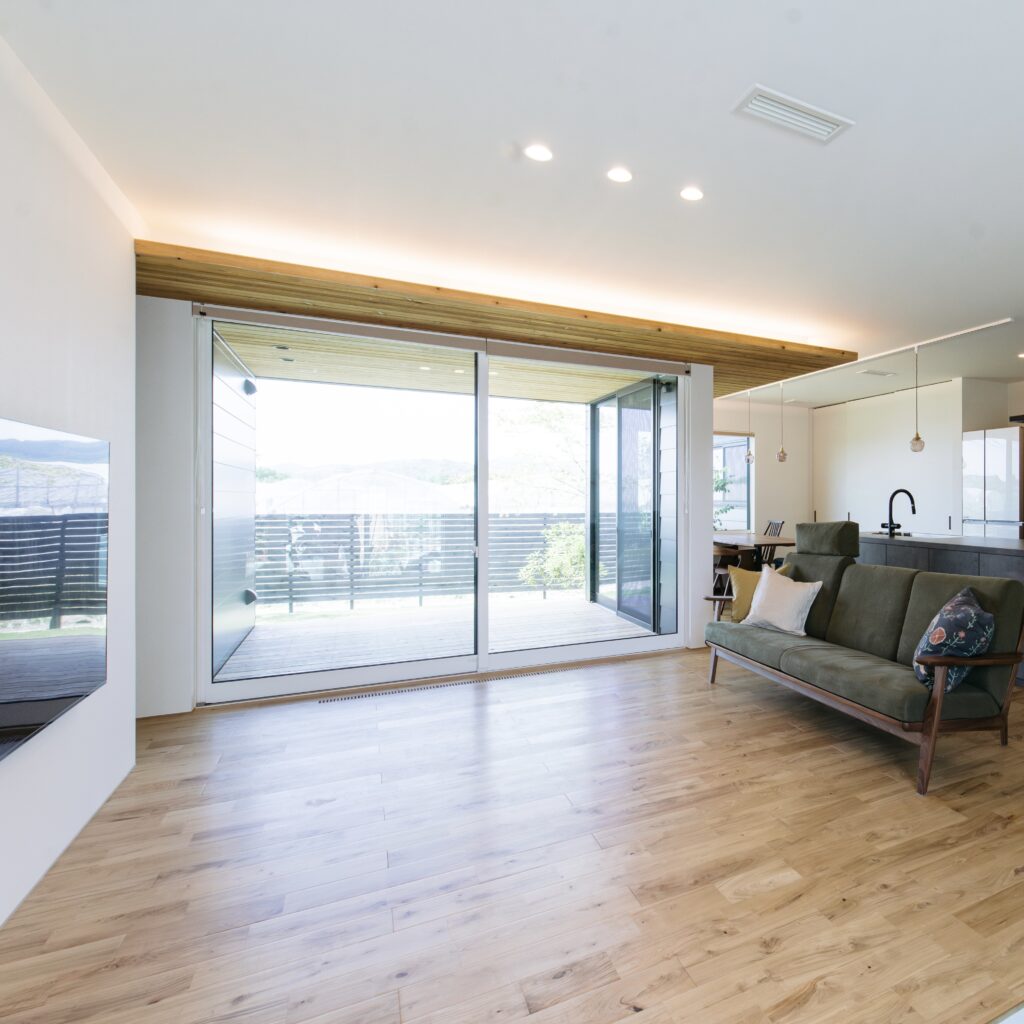 おしゃれは足元じゃなく、天井から